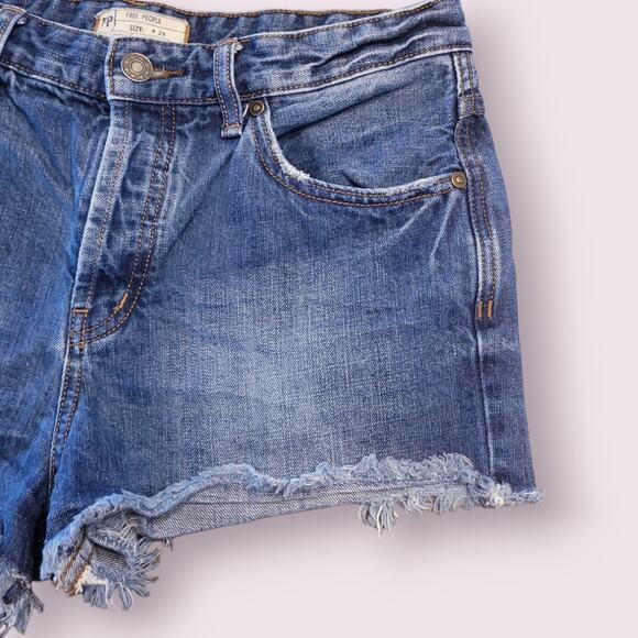 Free People Uptown Rock High Waist Denim Shorts Raw Hem Size 29 EUC - Picture 5 of 13